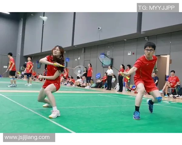 北京羽毛球队在冠军赛中的速度优势与战术分析 北京羽毛球队在冠军赛中的速度优势与战术分析