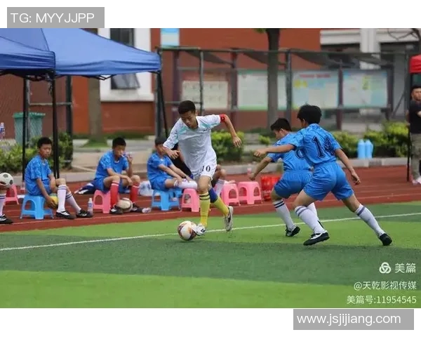 宣城足球明星的崛起与发展历程盘点及未来展望 宣城足球明星的崛起与发展历程盘点及未来展望