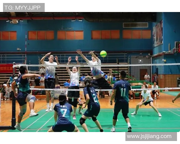 成都排球队的逆袭之旅：从默默无闻到辉煌成就的排球纪实